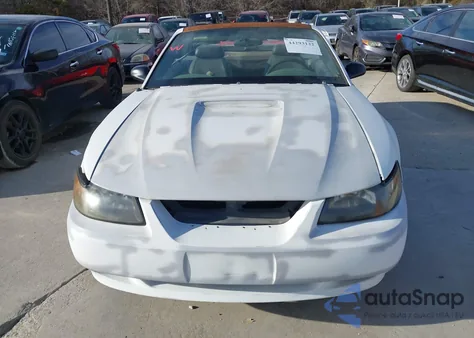 2002 Ford Mustang Gt z USA, uszkodzony, nr VIN 1FAFP45X22F147560